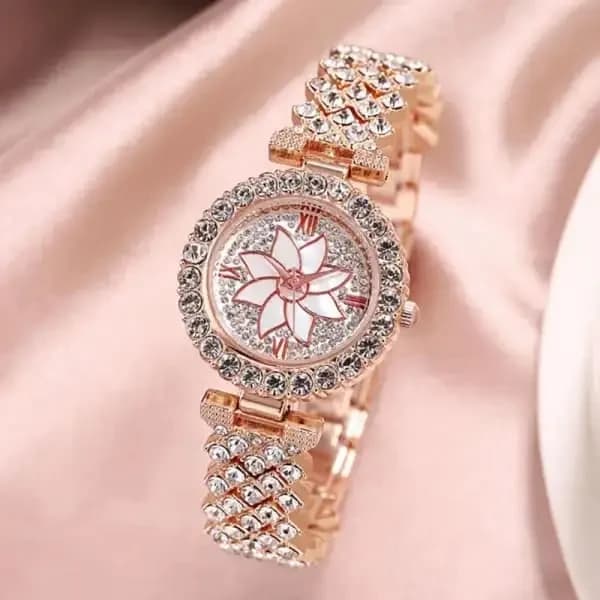 Fashion Diamond Petal Quartz Watch and Bracelet 2pcs Set for Women Girl Casual Watches
